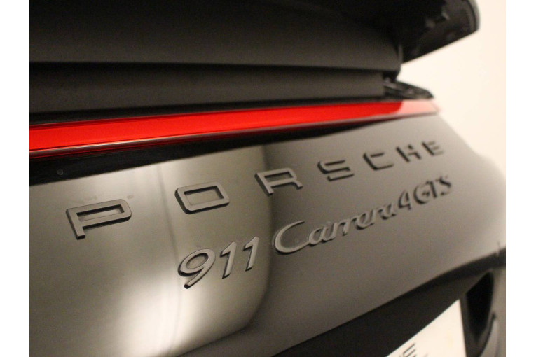 PORSCHE 911 Carrera 4 Coupé 3.0i 450 occasion Chenôve 26