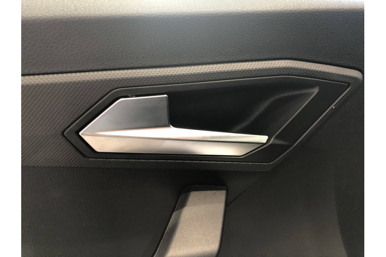 SEAT Ibiza 1.0 MPI 80 ch S/S BVM5 occasion Épinal 10