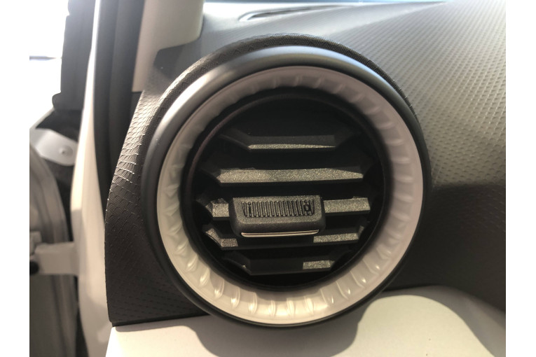 SEAT Ibiza 1.0 MPI 80 ch S/S BVM5 occasion Épinal 12