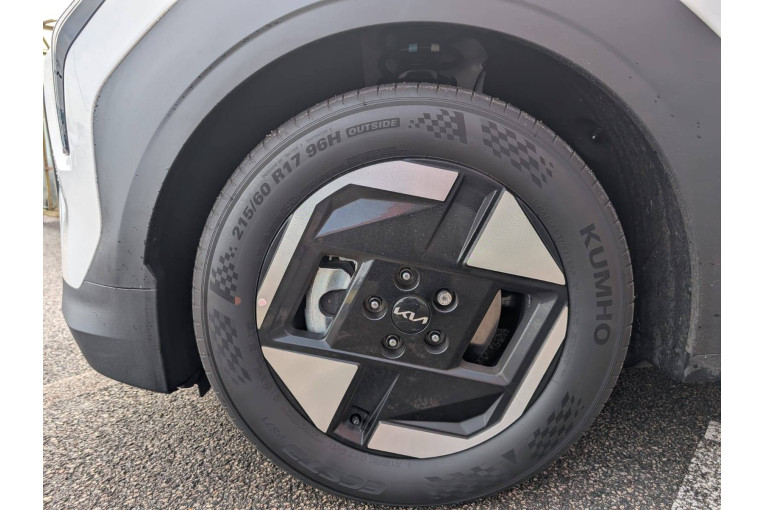 KIA EV3 58.3 kWh 204 ch Autonomie Standard occasion Chenôve 9