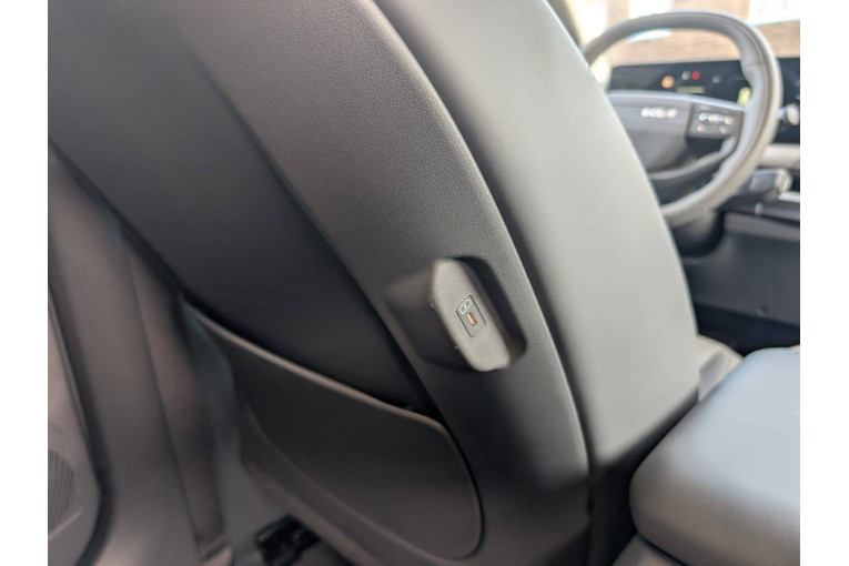 KIA EV3 58.3 kWh 204 ch Autonomie Standard occasion Chenôve 29