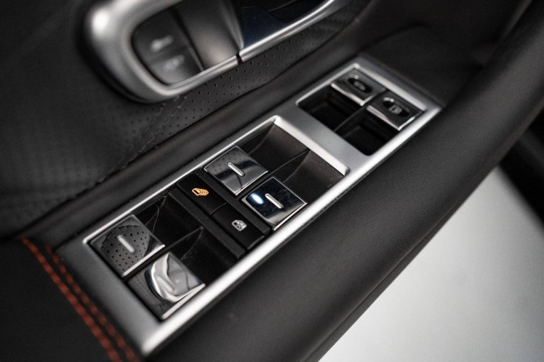 BENTLEY Continental GT V8S 4.0 528 ch occasion Sausheim 17