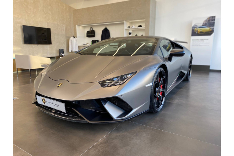 LAMBORGHINI Huracan Performante 640 occasion Dardilly 1