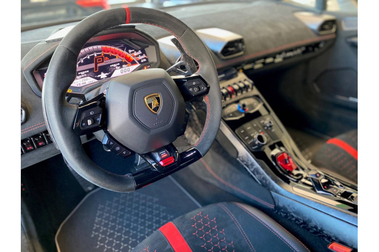 LAMBORGHINI Huracan Performante 640 occasion Dardilly 9