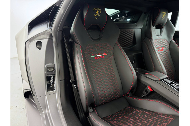 LAMBORGHINI Huracan Evo 5.2 V10 640 4WD LDF7 occasion Sausheim 17