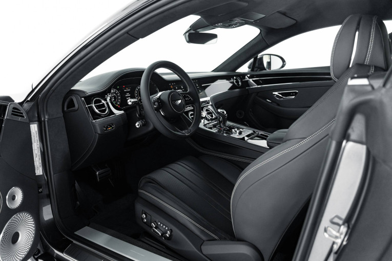 BENTLEY Continental GT V8 680 ch PHEV occasion Dardilly 9