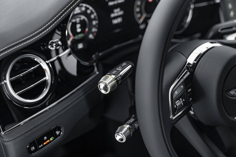 BENTLEY Continental GT V8 680 ch PHEV occasion Dardilly 12