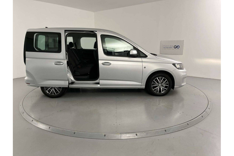 VOLKSWAGEN UTILITAIRES Caddy 2.0 TDI 102 BVM6 5 PLACES occasion Sausheim 16
