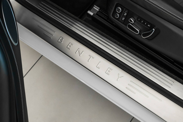 BENTLEY Continental GTC V8 4.0 507 ch BVA occasion Dardilly 25