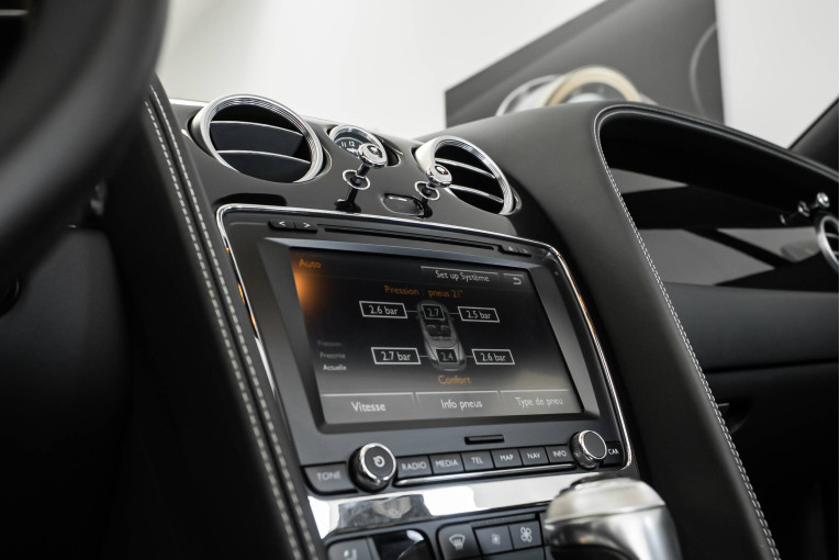 BENTLEY Continental GTC V8 4.0 507 ch BVA occasion Dardilly 32