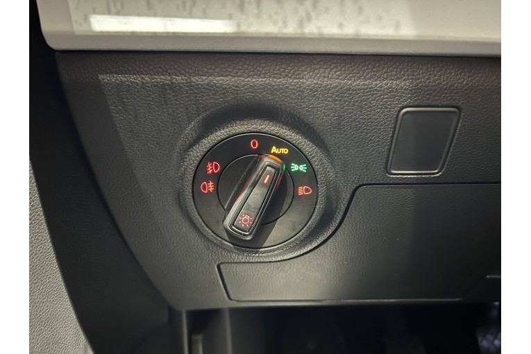 SEAT Ibiza 1.0 TSI 95 ch S/S BVM5 occasion Épinal 26