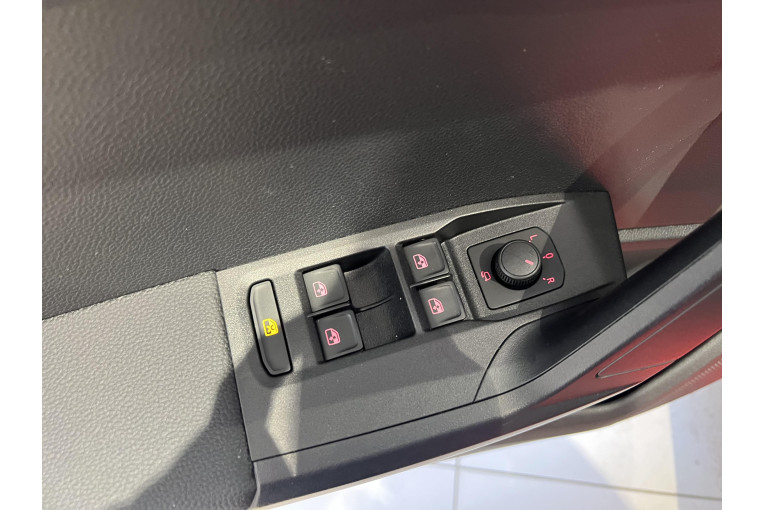 SEAT Ibiza 1.0 TSI 95 ch S/S BVM5 occasion Épinal 19