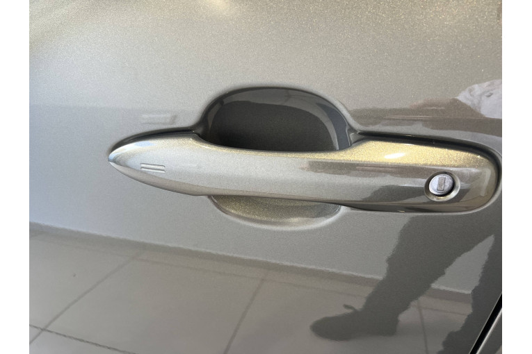 TOYOTA Yaris Cross Hybride 116h 2WD occasion Épinal 11