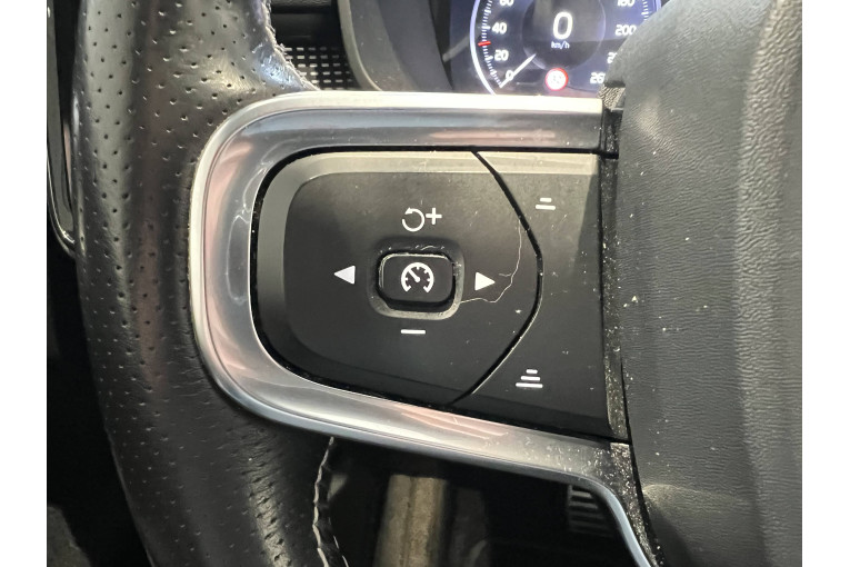 VOLVO XC40 D3 AdBlue 150 ch Geartronic 8 occasion Épinal 29