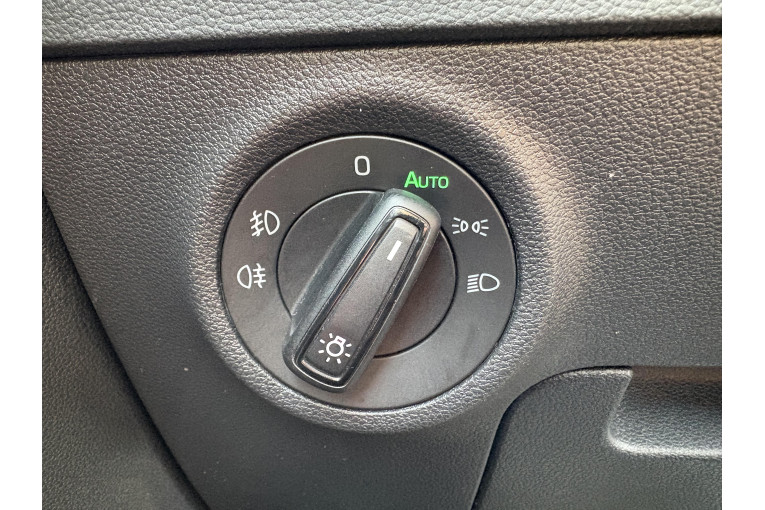 SKODA Karoq 2.0 TDI 116 ch SCR DSG7 occasion Horbourg-wihr 18