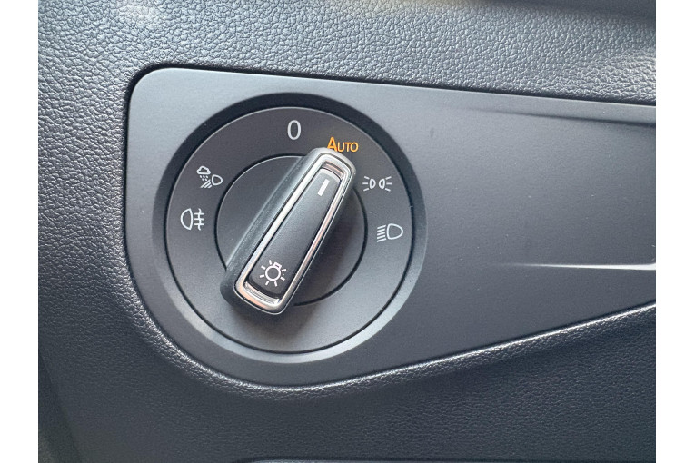 VOLKSWAGEN Tiguan 2.0 TDI 150ch DSG7 occasion Horbourg-wihr 18