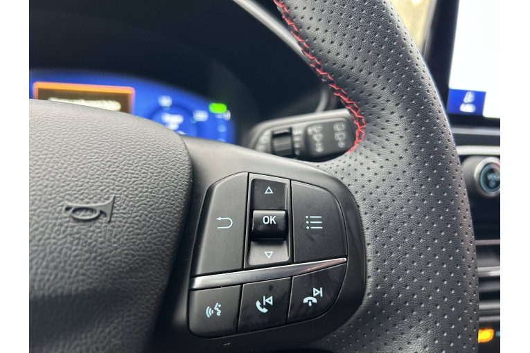 FORD Kuga 2.5 Duratec 190 ch FlexiFuel FHEV E85 Powershift occasion Chenôve 19