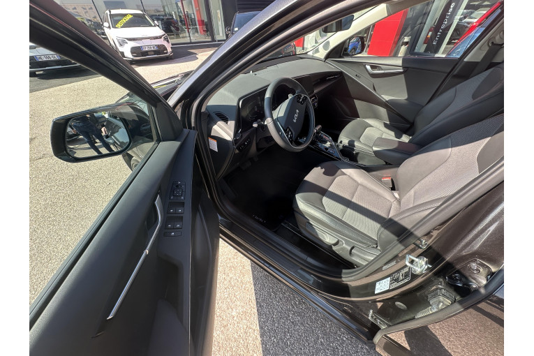 KIA Niro 1.6 GDi 183 ch PHEV DCT6 occasion Chenôve 16