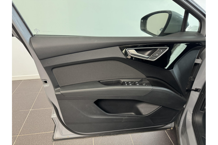 AUDI Q4 e-tron 35 170 ch 55 kW occasion Sausheim 8