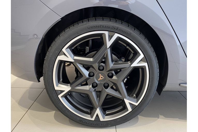 CUPRA Leon 1.5 eTSI Hybrid 150 ch DSG7 occasion Épinal 11