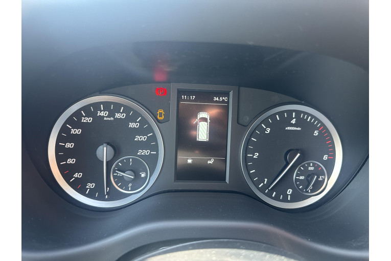 MERCEDES VITO FOURGON 114 CDI LONG BVM RWD occasion Chenôve 21