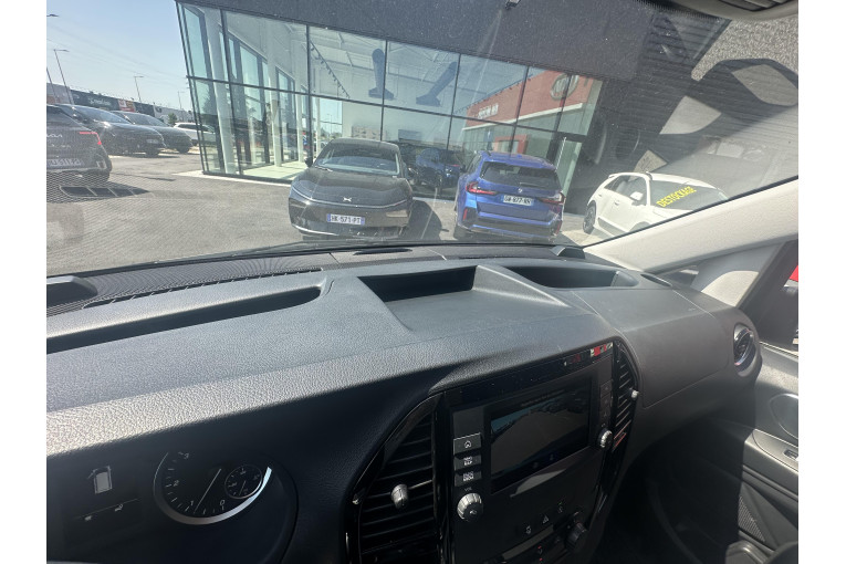 MERCEDES VITO FOURGON 114 CDI LONG BVM RWD occasion Chenôve 30