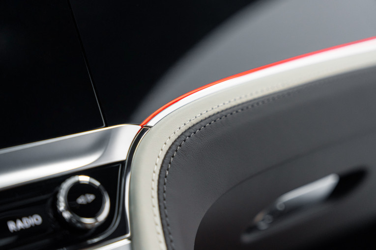BENTLEY Flying Spur Hybrid V8 4.0 782ch BVA occasion Dardilly 18