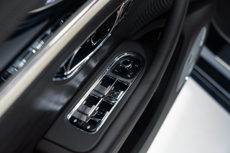 BENTLEY Flying Spur Hybrid V8 4.0 782ch BVA occasion Dardilly 26