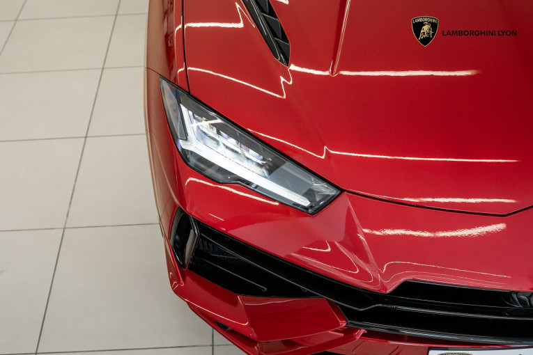 LAMBORGHINI Urus 4.0 V8 666 ch BVA8 occasion Dardilly 6