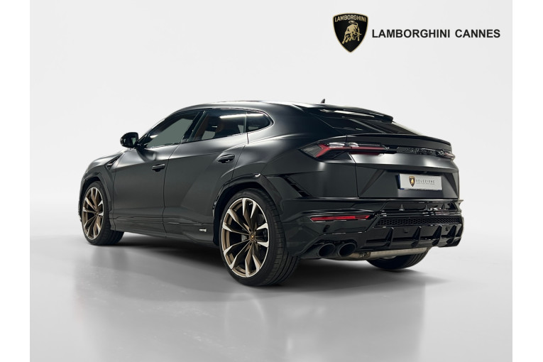 LAMBORGHINI Urus 4.0 V8 666 ch BVA8 occasion Le cannet 3