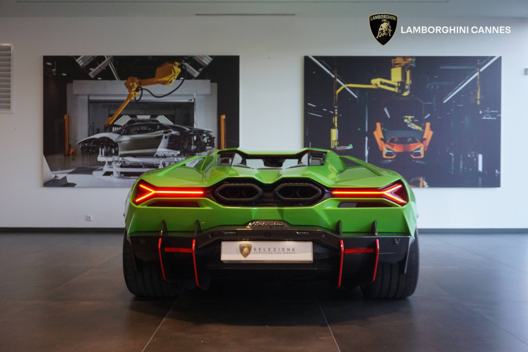 LAMBORGHINI Revuelto 6.5 V12 1015 occasion Le cannet 3