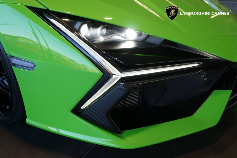 LAMBORGHINI Revuelto 6.5 V12 1015 occasion Le cannet 10