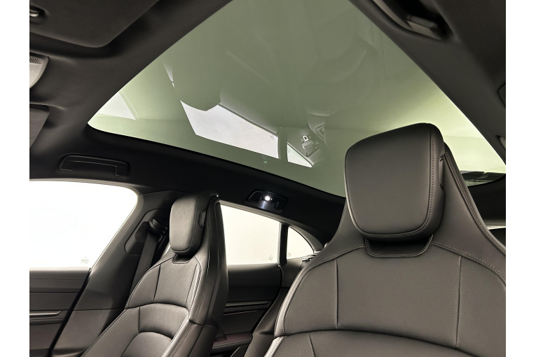 PORSCHE Taycan Sport Turismo 435 ch avec batterie performance plus occasion Sausheim 22