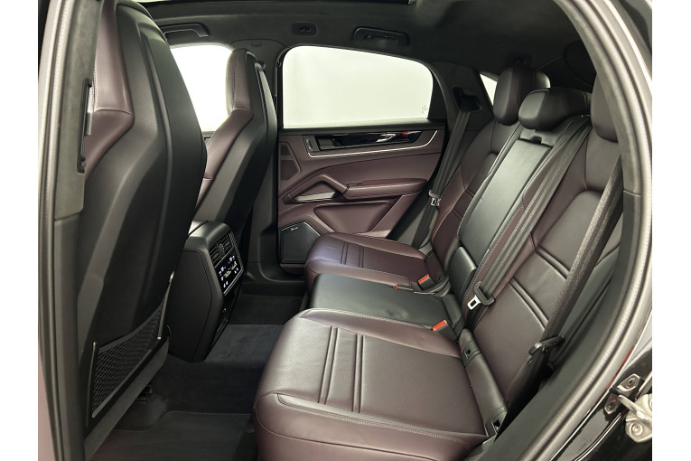 PORSCHE Cayenne Coupé E-Hybrid 4.0 V8 739 ch occasion Sausheim 10