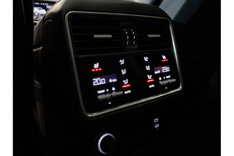 PORSCHE Cayenne Coupe E-Hybrid 4.0 V8 680 ch Tiptronic BVA occasion Chenôve 14