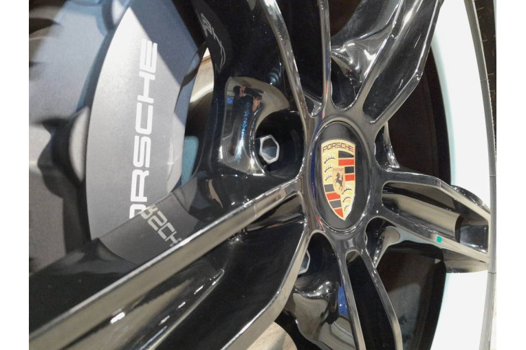 PORSCHE Taycan 4 435 ch avec batterie performance plus occasion Chenôve 9