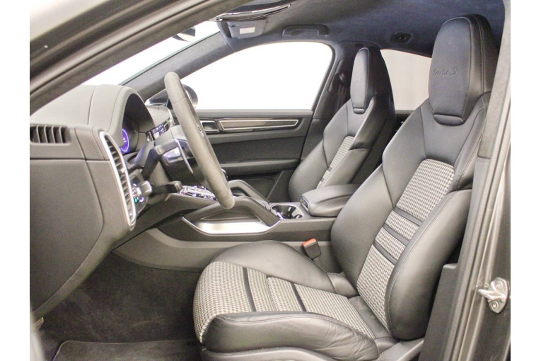 PORSCHE Cayenne Coupe E-Hybrid 4.0 V8 680 ch Tiptronic BVA occasion Chenôve 9