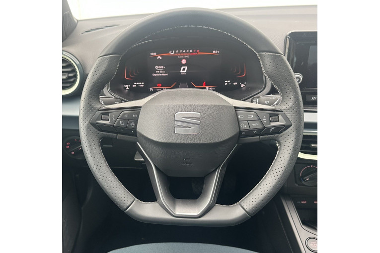 SEAT Arona 1.0 TSI 95 ch Start/Stop BVM5 occasion Illzach 6