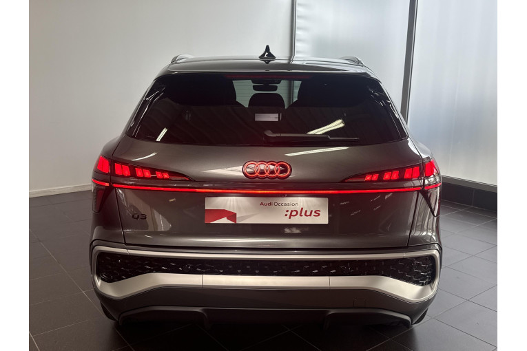 AUDI Q3 e-hybrid 272 ch S tronic 6 occasion Sausheim 2
