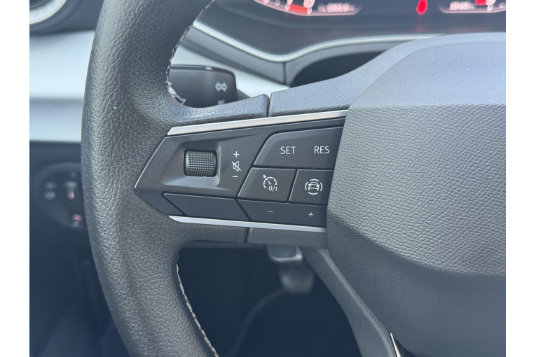 SEAT Ibiza 1.0 TSI 95 ch S/S BVM5 occasion Illzach 12
