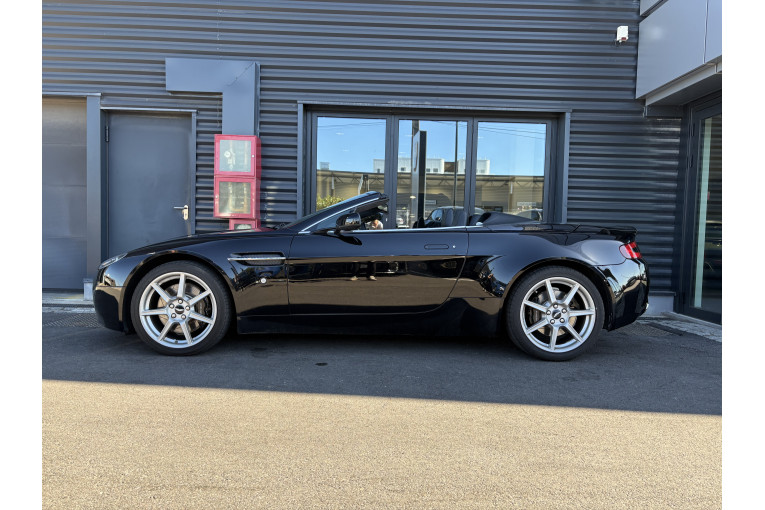 ASTON MARTIN Vantage Roadster V8 occasion Chenôve 2