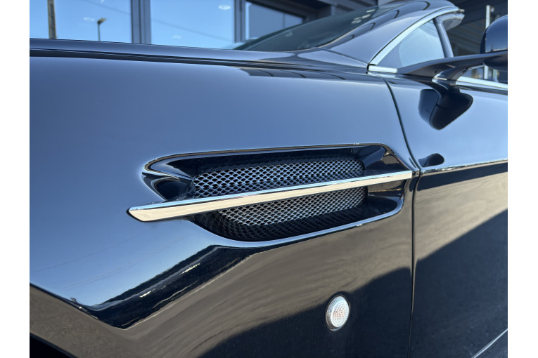 ASTON MARTIN Vantage Roadster V8 occasion Chenôve 15