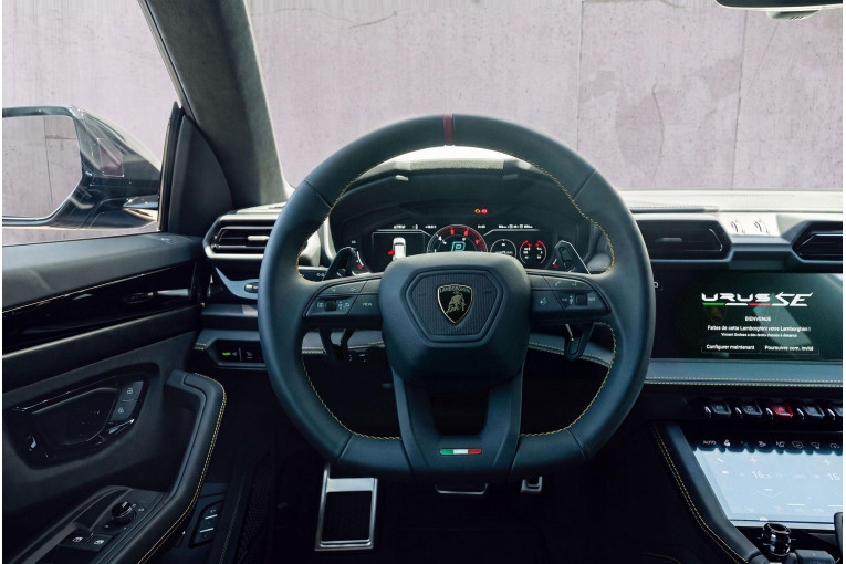 LAMBORGHINI Urus 4.0 V8 800ch BVA8 occasion Dardilly 9