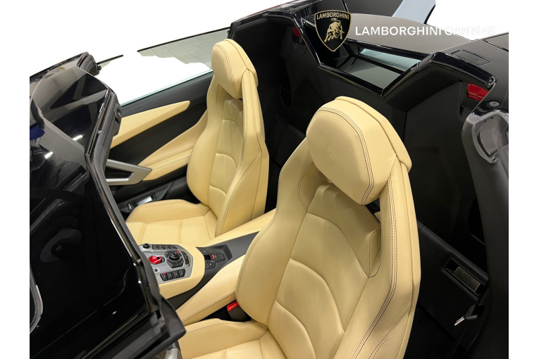 LAMBORGHINI Aventador Roadster 6.5 V12 LP 700-4 occasion Le cannet 14