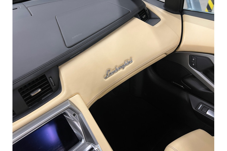LAMBORGHINI Aventador Roadster 6.5 V12 LP 700-4 occasion Le cannet 17
