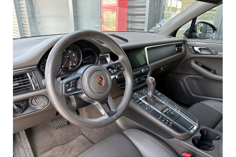 PORSCHE Macan 2.0 245 ch occasion Chenôve 11