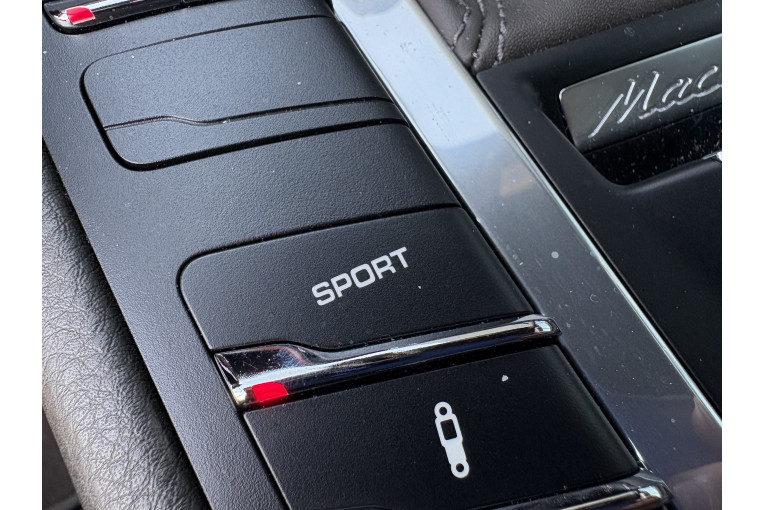 PORSCHE Macan 2.0 245 ch occasion Chenôve 21