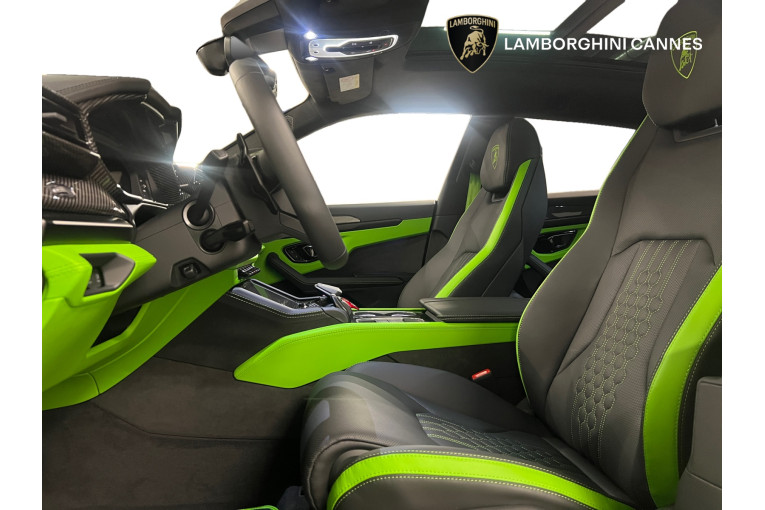 LAMBORGHINI Urus 4.0 V8 800 ch BVA8 occasion Le cannet 11