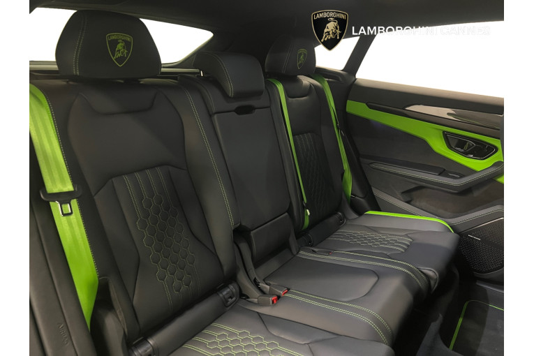 LAMBORGHINI Urus 4.0 V8 800 ch BVA8 occasion Le cannet 15