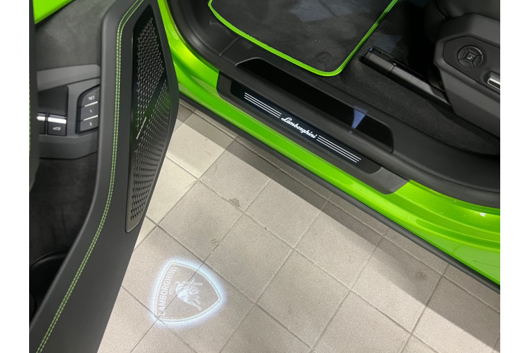 LAMBORGHINI Urus 4.0 V8 800 ch BVA8 occasion Le cannet 19